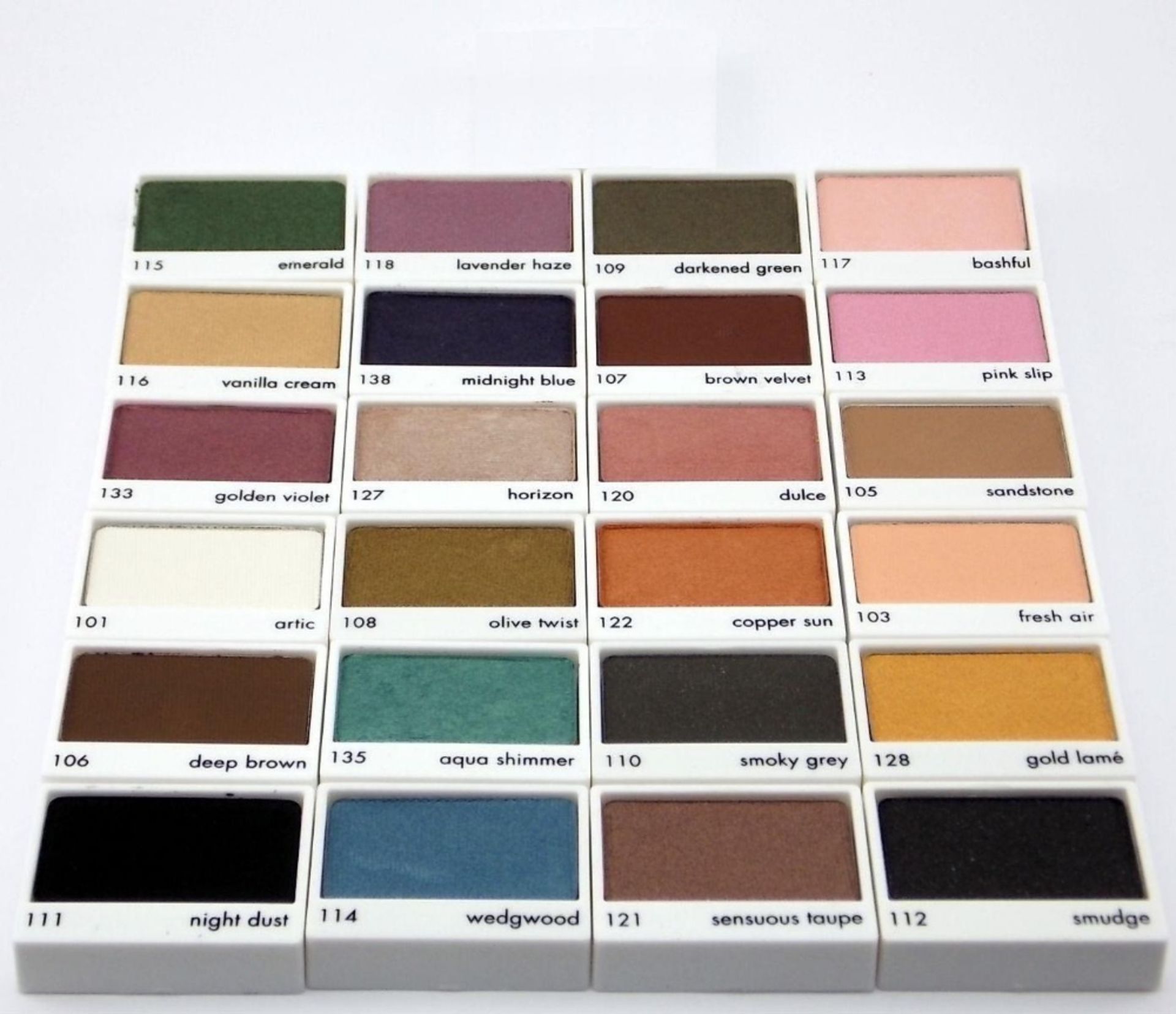 250  x ck Eyeshadows Testers – 5 Shades – Full Size Testers -UK Delivery £15 – NO VAT