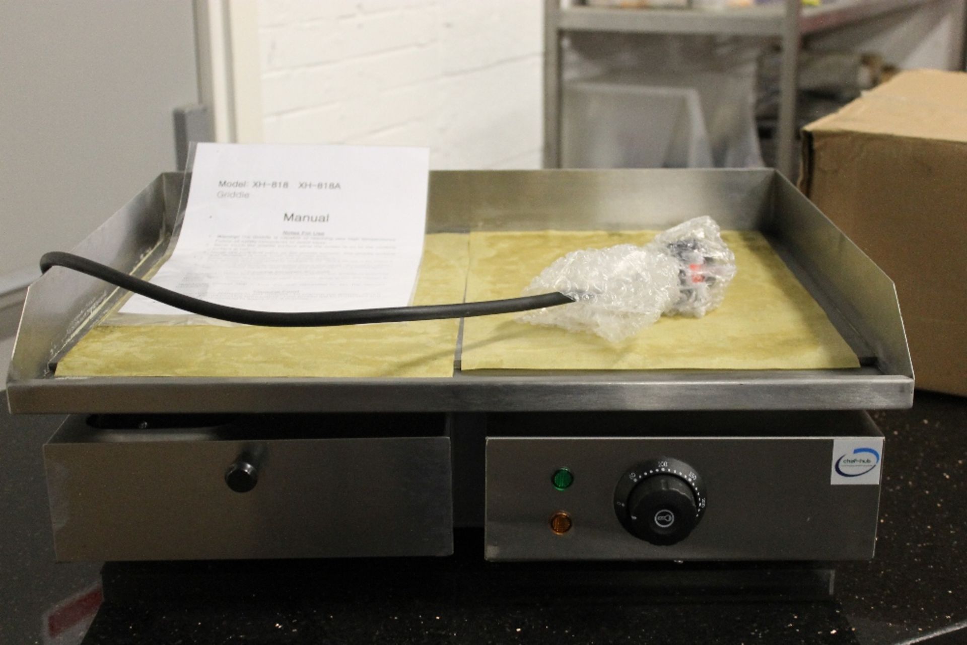 New & Boxed Chef Hub Double Electric Griddle / Hot Plate – Model XH820 -1ph  Tested Working