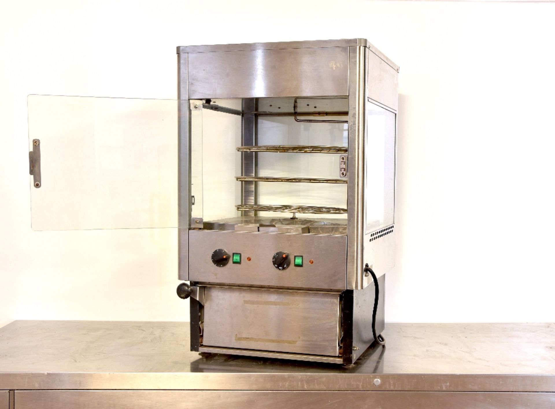 Lincat Pizza Oven + Hot Rotating Display Cabinet 3 Shelves -1ph - Tested Working - Image 2 of 2