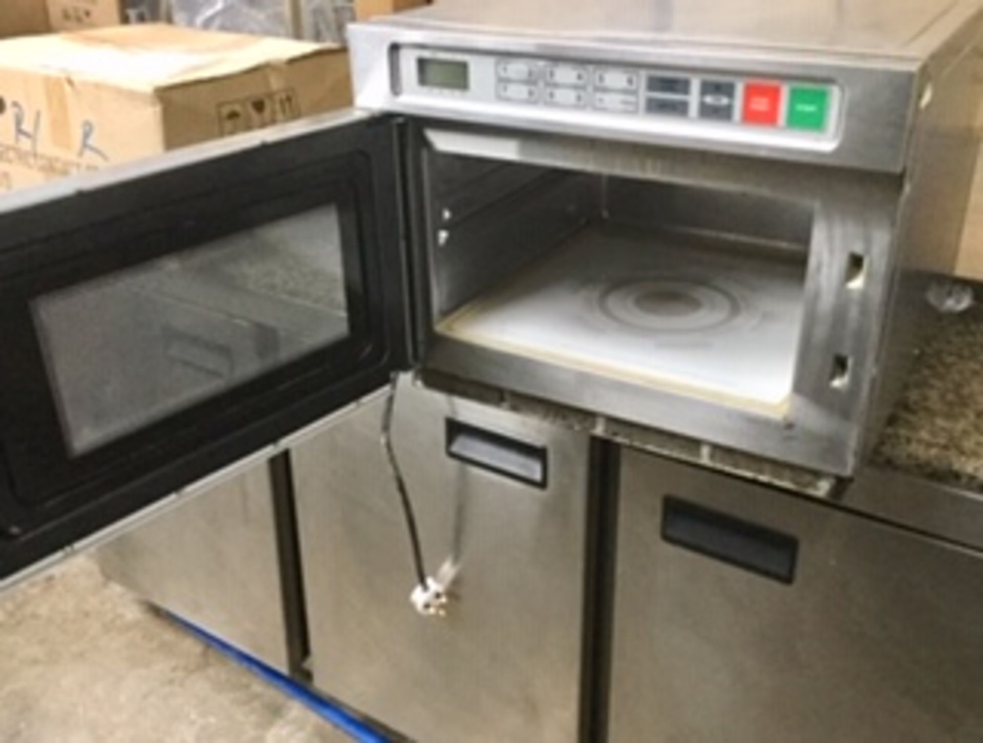 Commercial Microwave Oven – NO VAT - Image 2 of 2