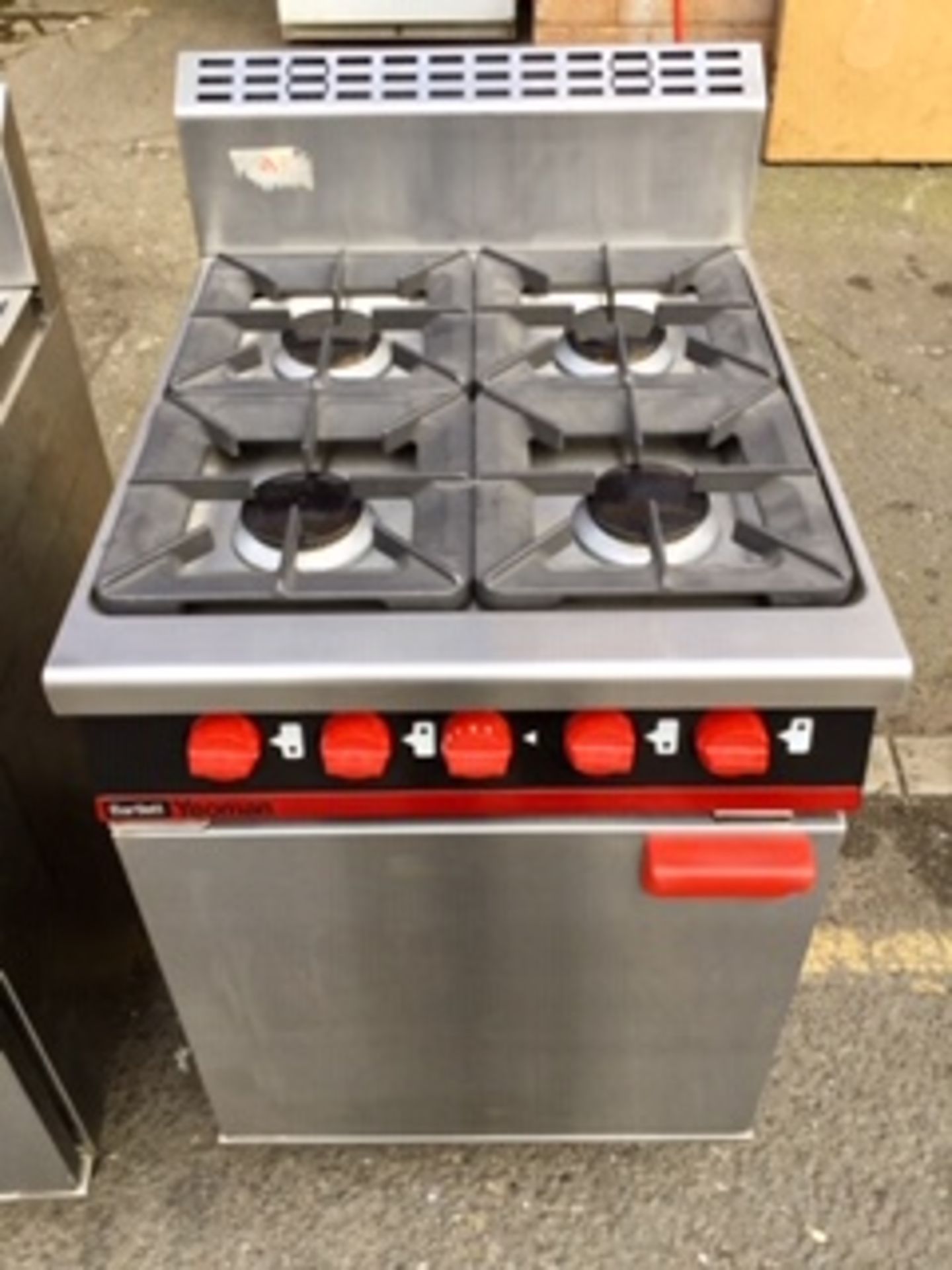 Bartlett Four Burner Nat Gas Cooker + Oven – Brand New – NO VAT