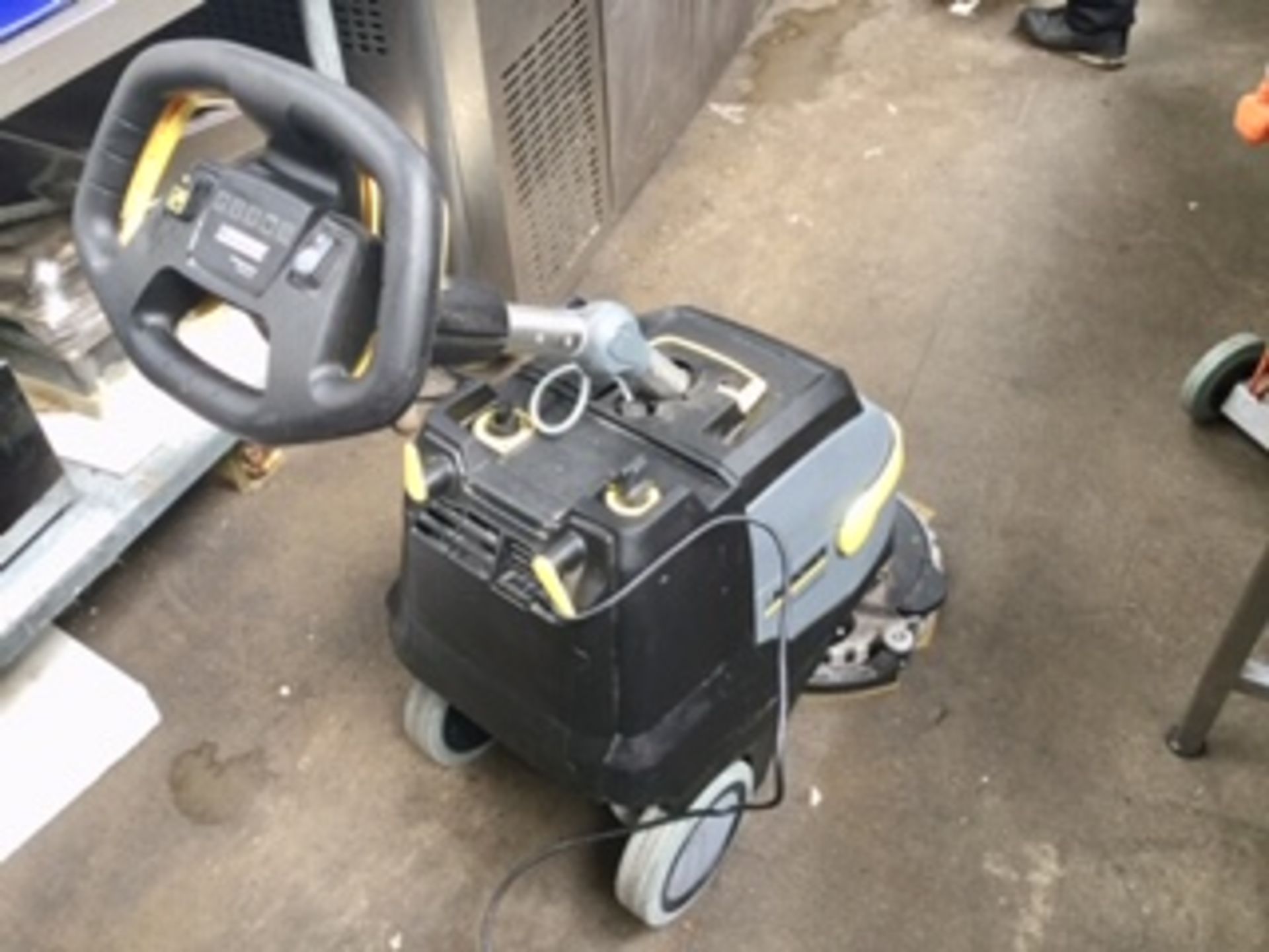 Karcher Industrial Floor Cleaning Machine –Model bd38/120 – Tested Working – NO VAT - Image 2 of 3