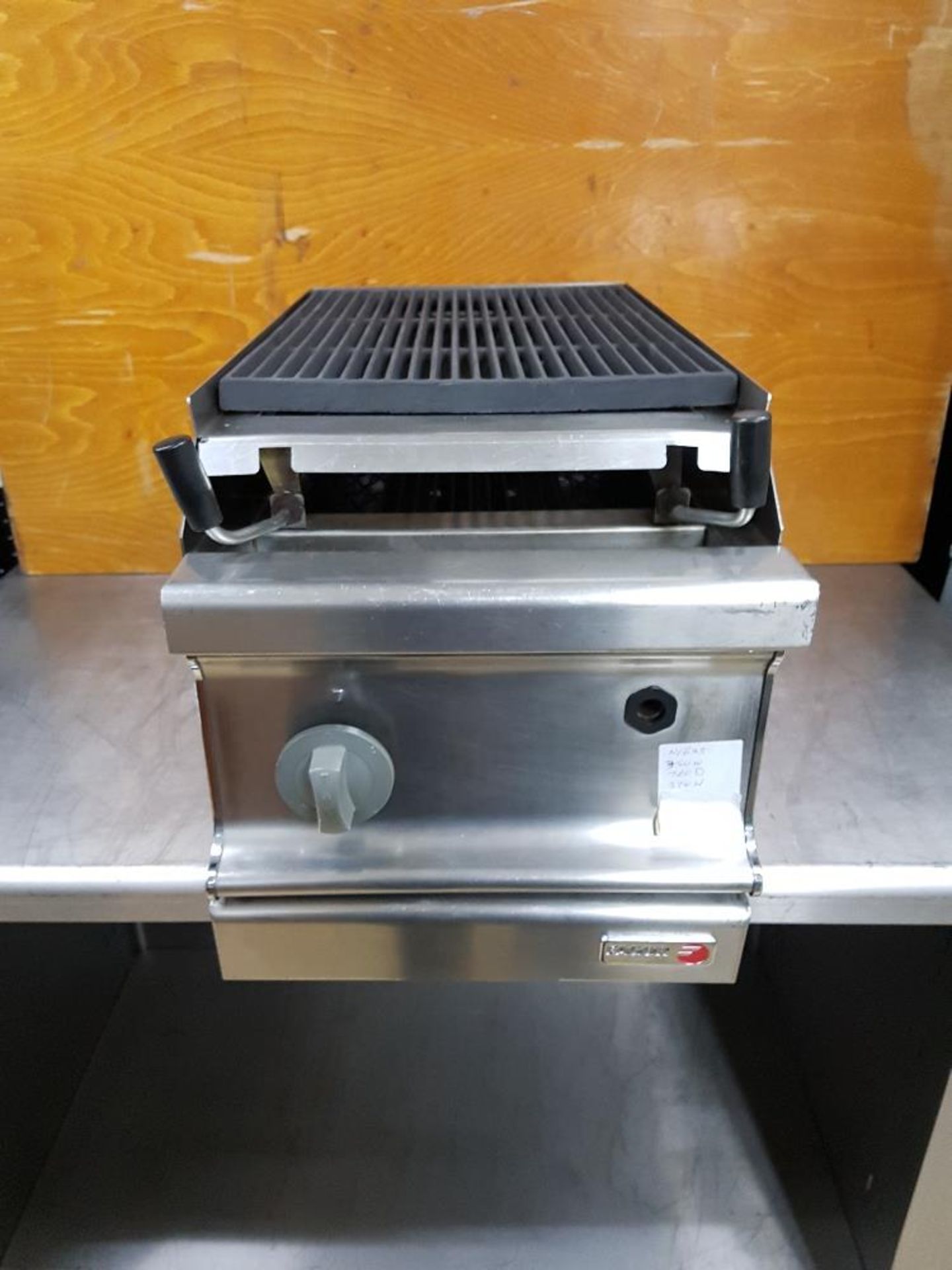 Chargrill – Table Top – Nat Gas – Clean – Fully Serviced & TestedW350mm x D760mm x H370mm - Buyer to