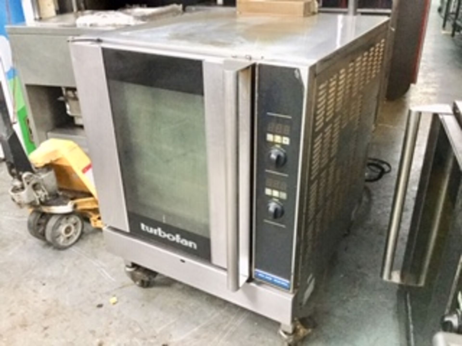 Blue Seal New Shape Convection Oven – with Steam Option – NO VAT