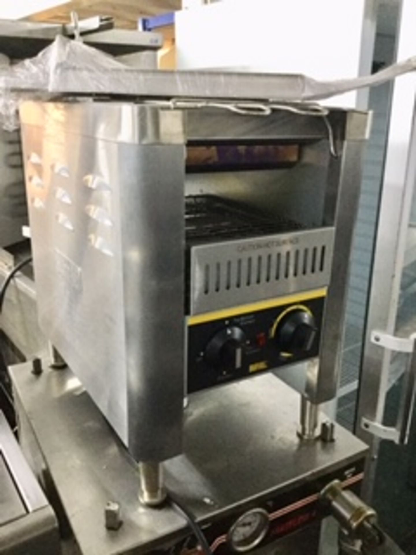 Conveyor Toaster / Bun Warmer – Excellent Condition – NO VAT