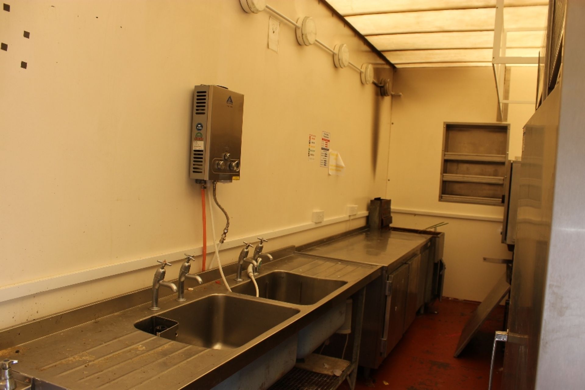 Catering Trailer 6.5 Meter – Tri Axle Trailer – NO VAT2 Personnel Doors & Barn Doors to the rearThis - Image 17 of 17