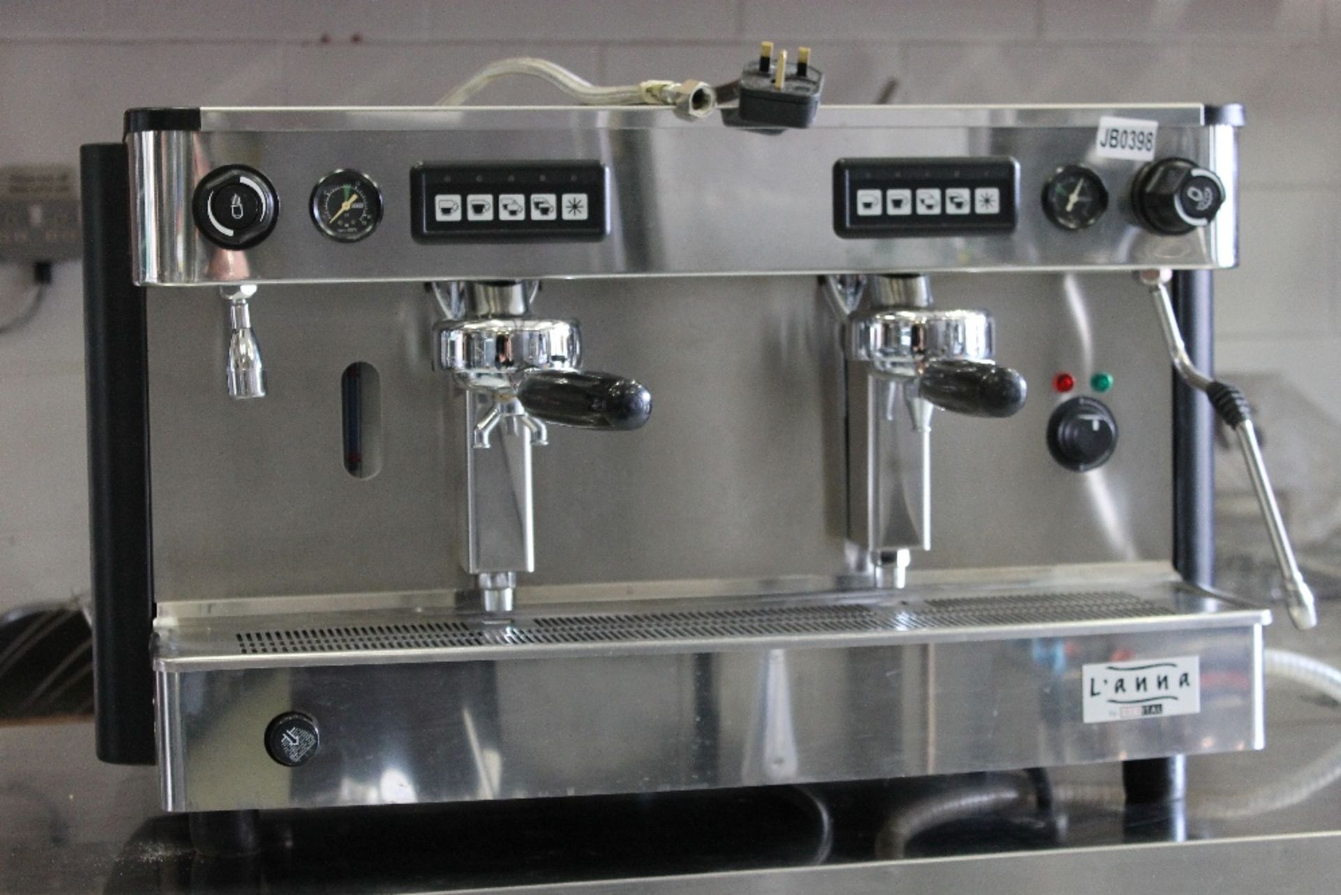 IBERITAL ' Lanna ' Model 2GR – 2 Group Espresso / Cappuccino  Coffee Machine – 1ph – with 2 Group - Image 2 of 3