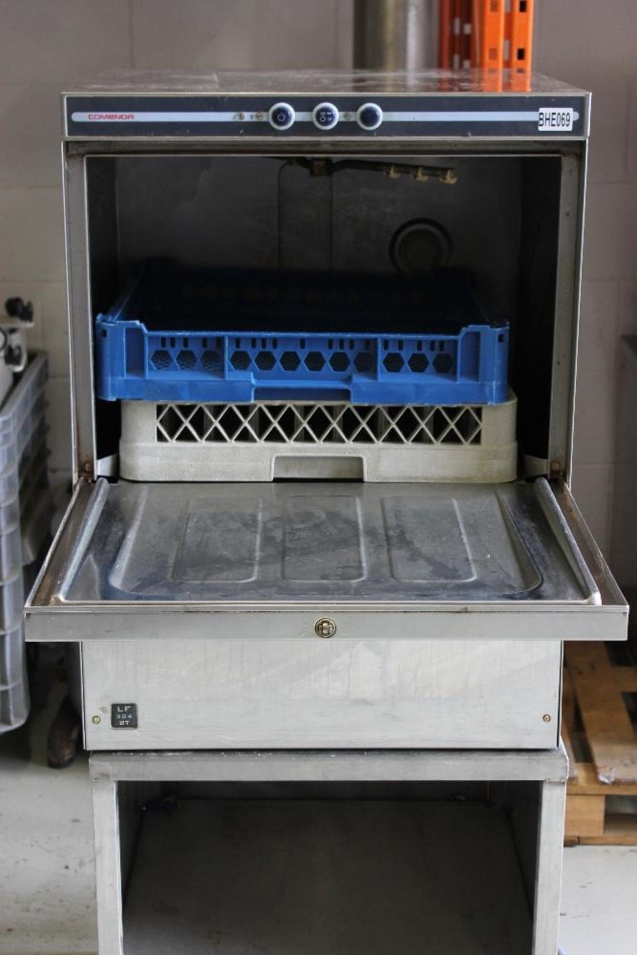 Comenda Dish/ Glass Washer – on Stand – 2 Baskets – Tested – NO VAT   W60cm x H148cm x D63cm