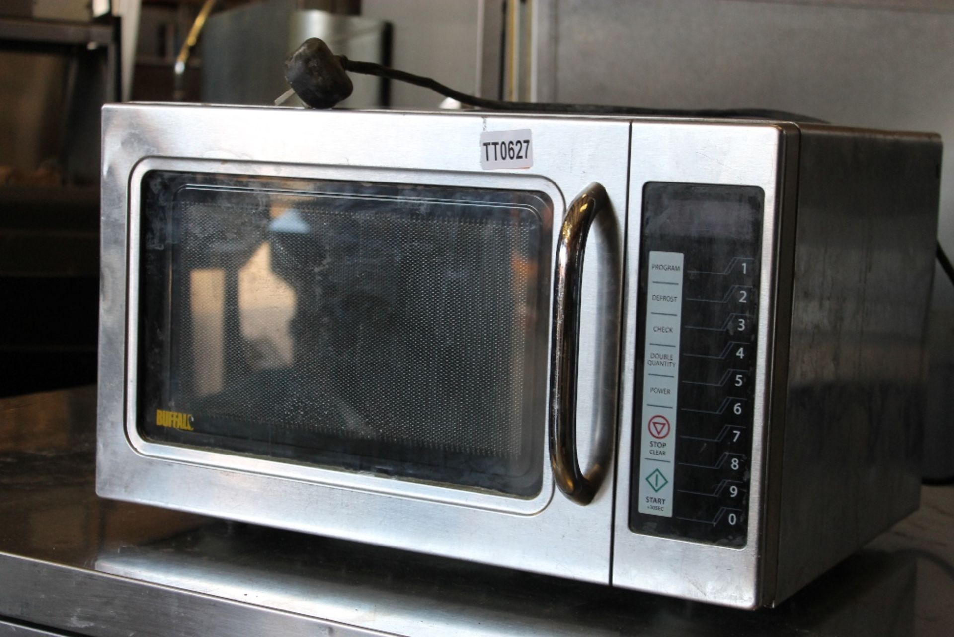 Buffalo 1600w Commercial Microwave – Model CF359