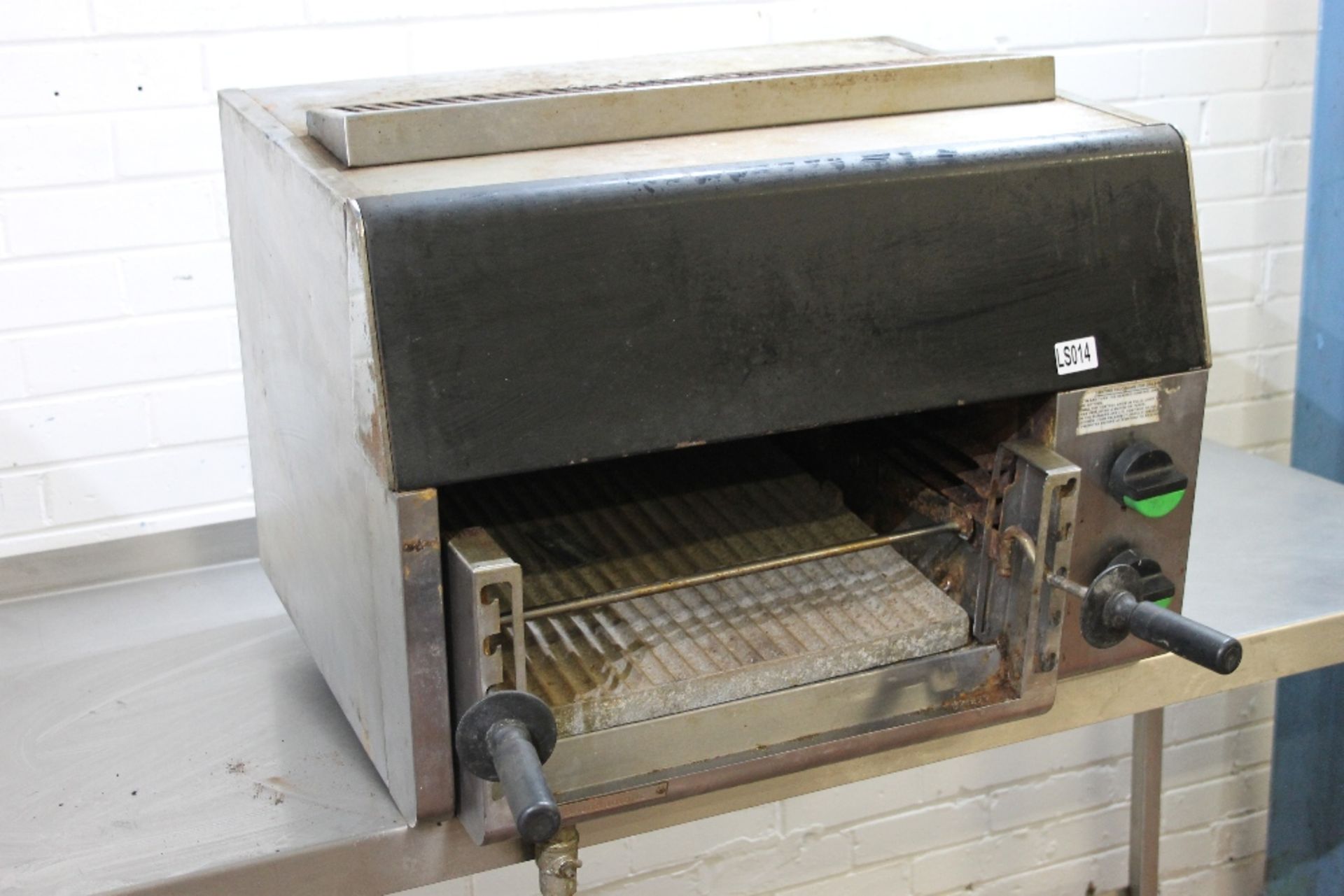 Falcon Gas Grill – as found  - NO VAT - Image 3 of 3