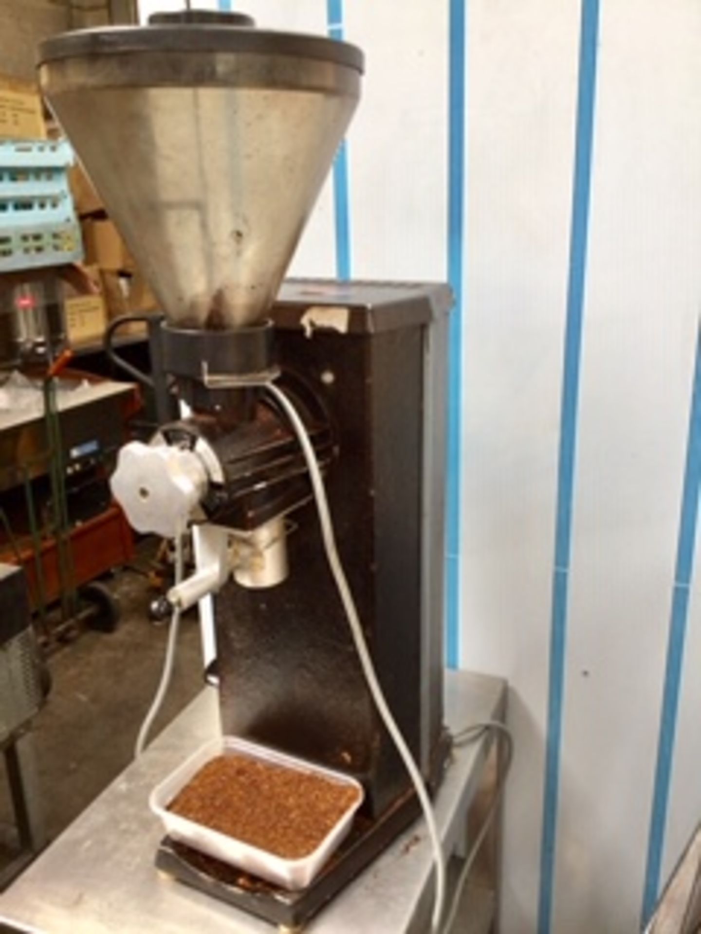 Santos Coffee Bean Grinder – excellent condition & Tested – RRP £900 – NO VAT