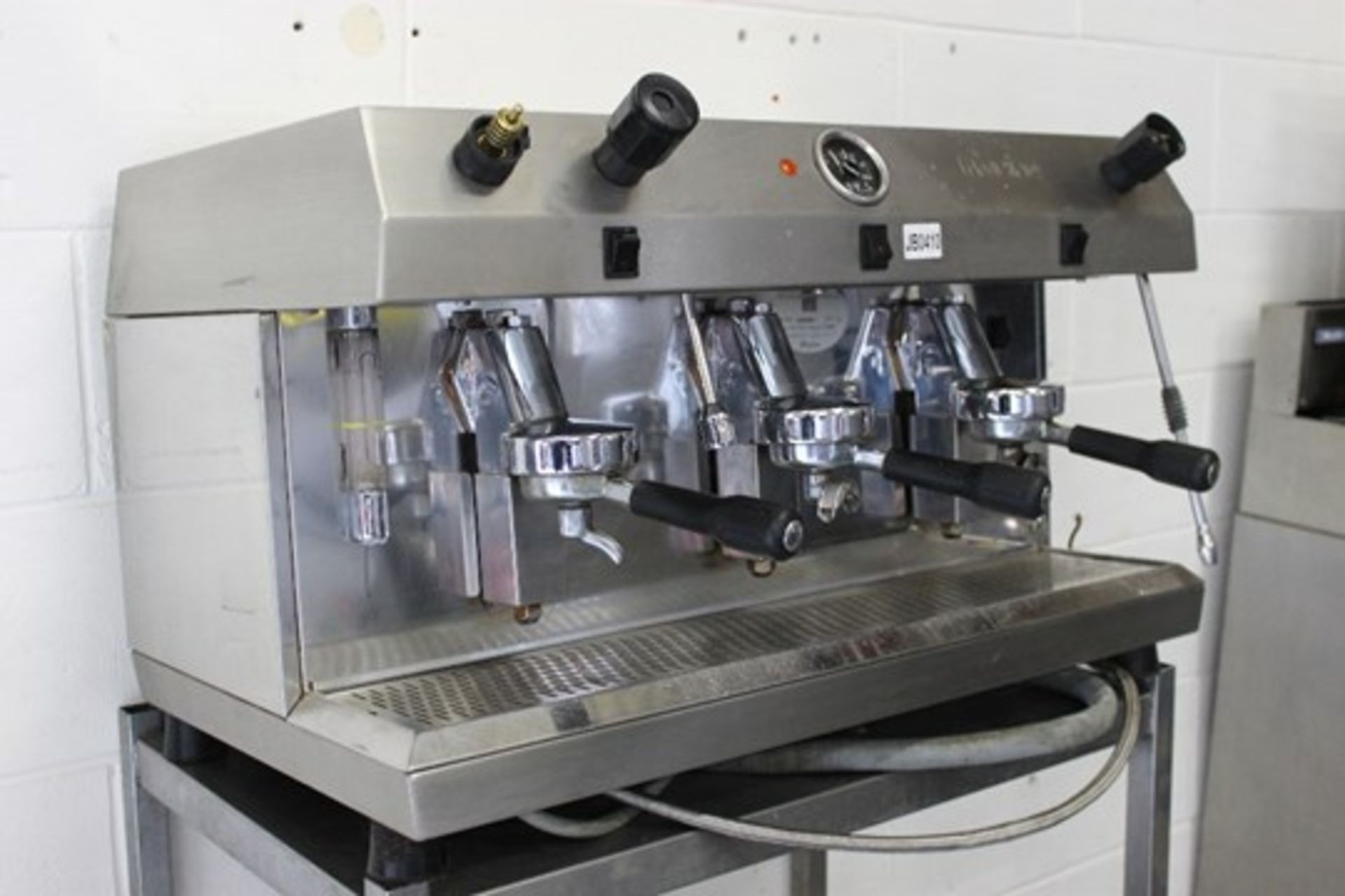FRACINO 3 Group Group Espresso / Cappuccino Coffee Machine -1ph3 Group Handles – Model FCX3 – S/N