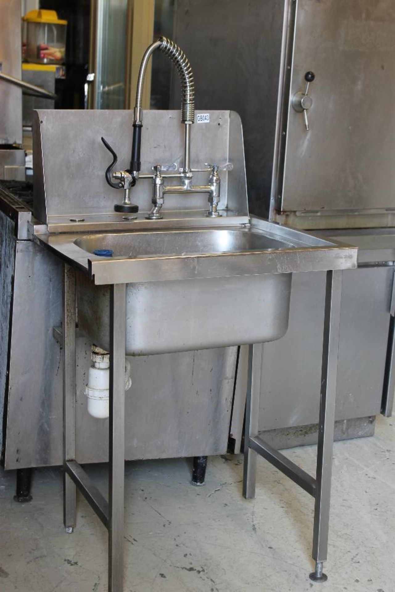 Stainless Steel Single Deep Bowl Catering Sink with Taps + Rinse Aid – NO VATW67cm x H90cm x D120cm - Image 4 of 4