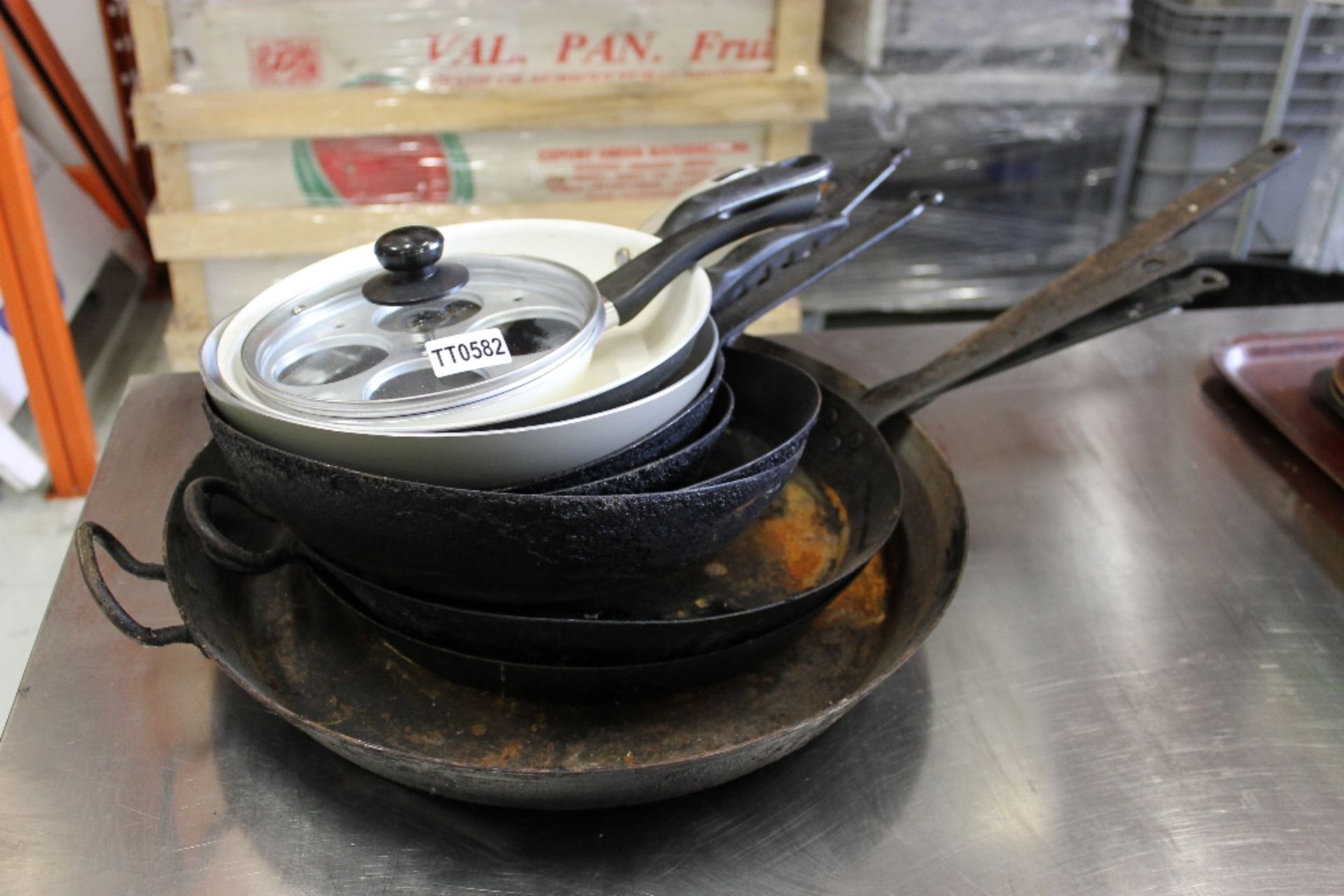 Job lot of 10 items include: Number of Saucepans, Frying Pans, Paella Pans Egg Poacher