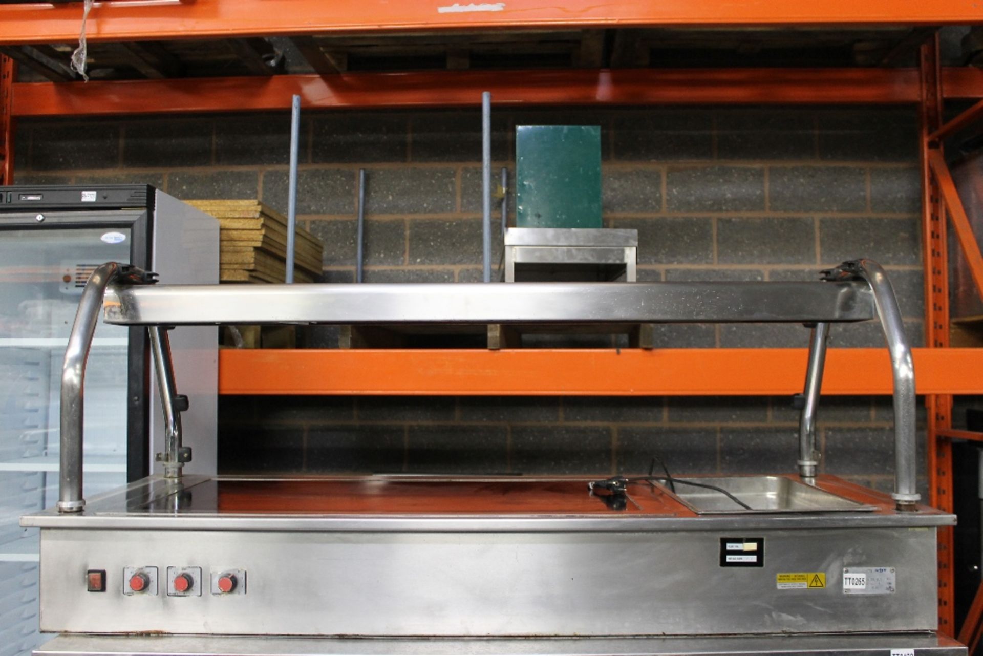 Grundy Large Table Top Carvery Unit – Includes 1 Pot Bain Marie 1ph -W157cm x H67cm x D64cm - Image 3 of 3