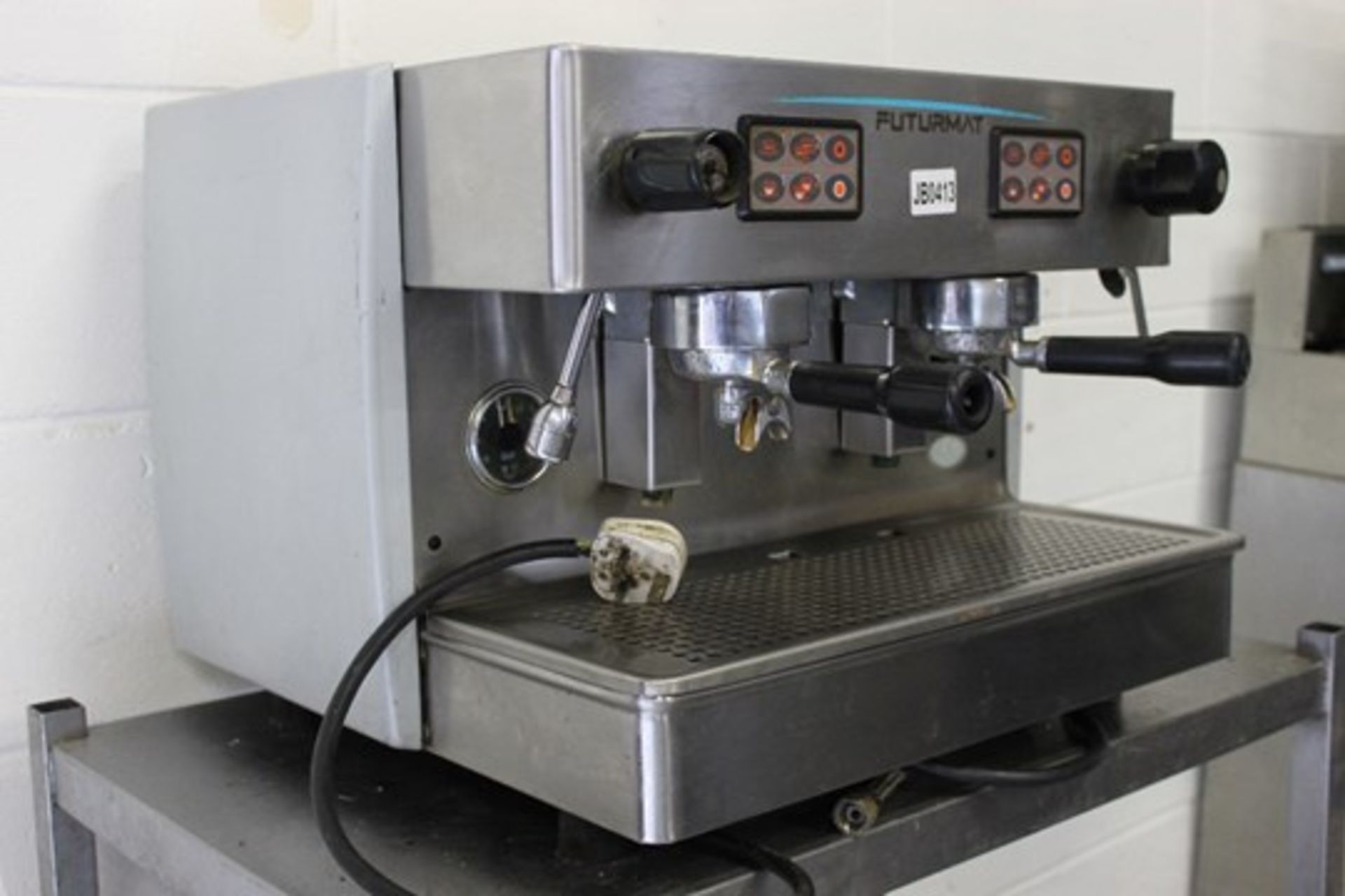 FUTURMAT  2 Group Espresso / Cappuccino Coffee Machine -1ph - Bild 3 aus 3