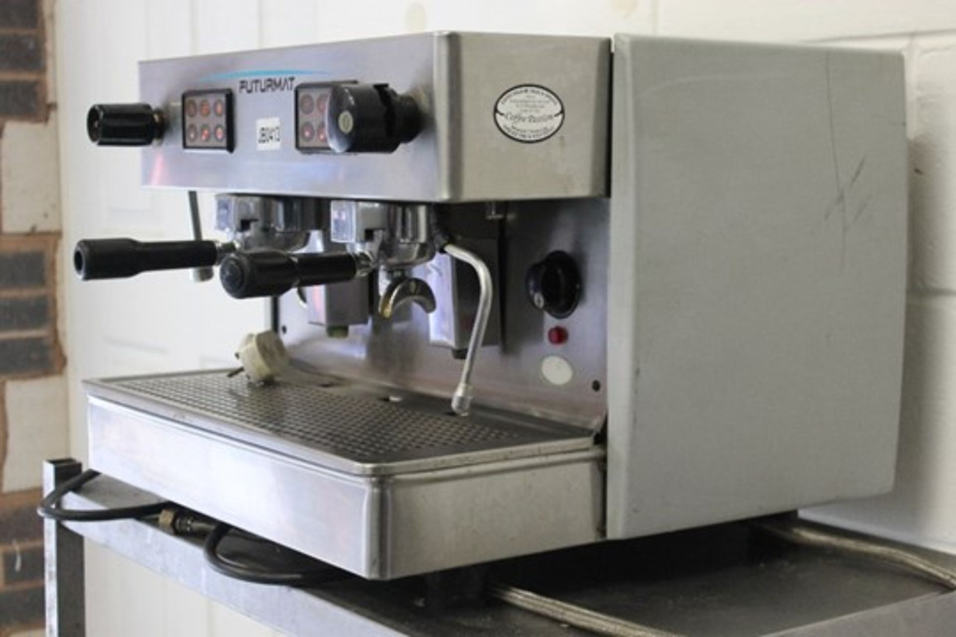 FUTURMAT  2 Group Espresso / Cappuccino Coffee Machine -1ph - Bild 2 aus 3