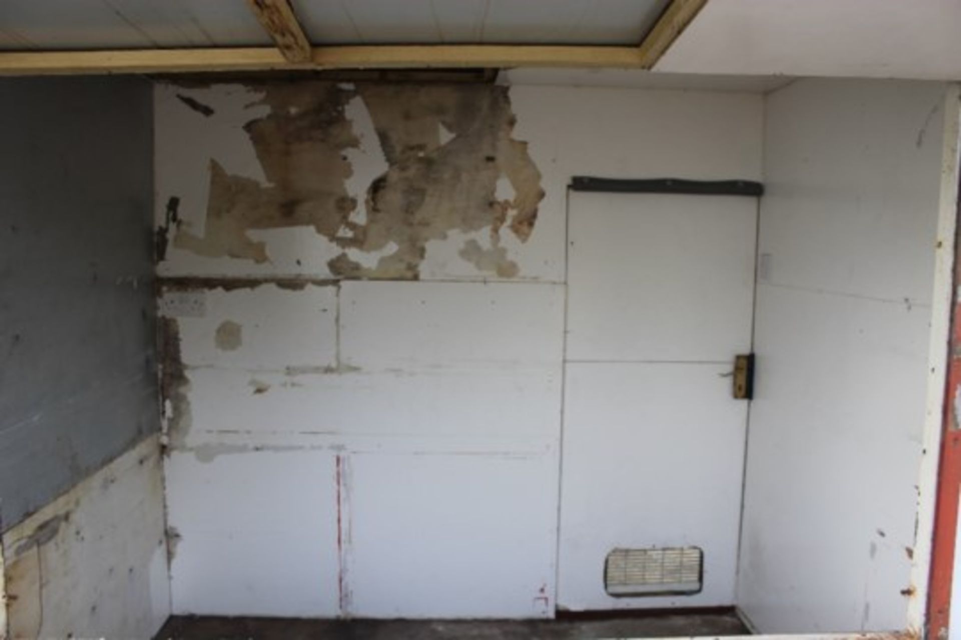 Catering Trailer 7ft x 5ft – Refurb Project - NO VAT This unit is available as a " Starter Unit “, - Image 9 of 11