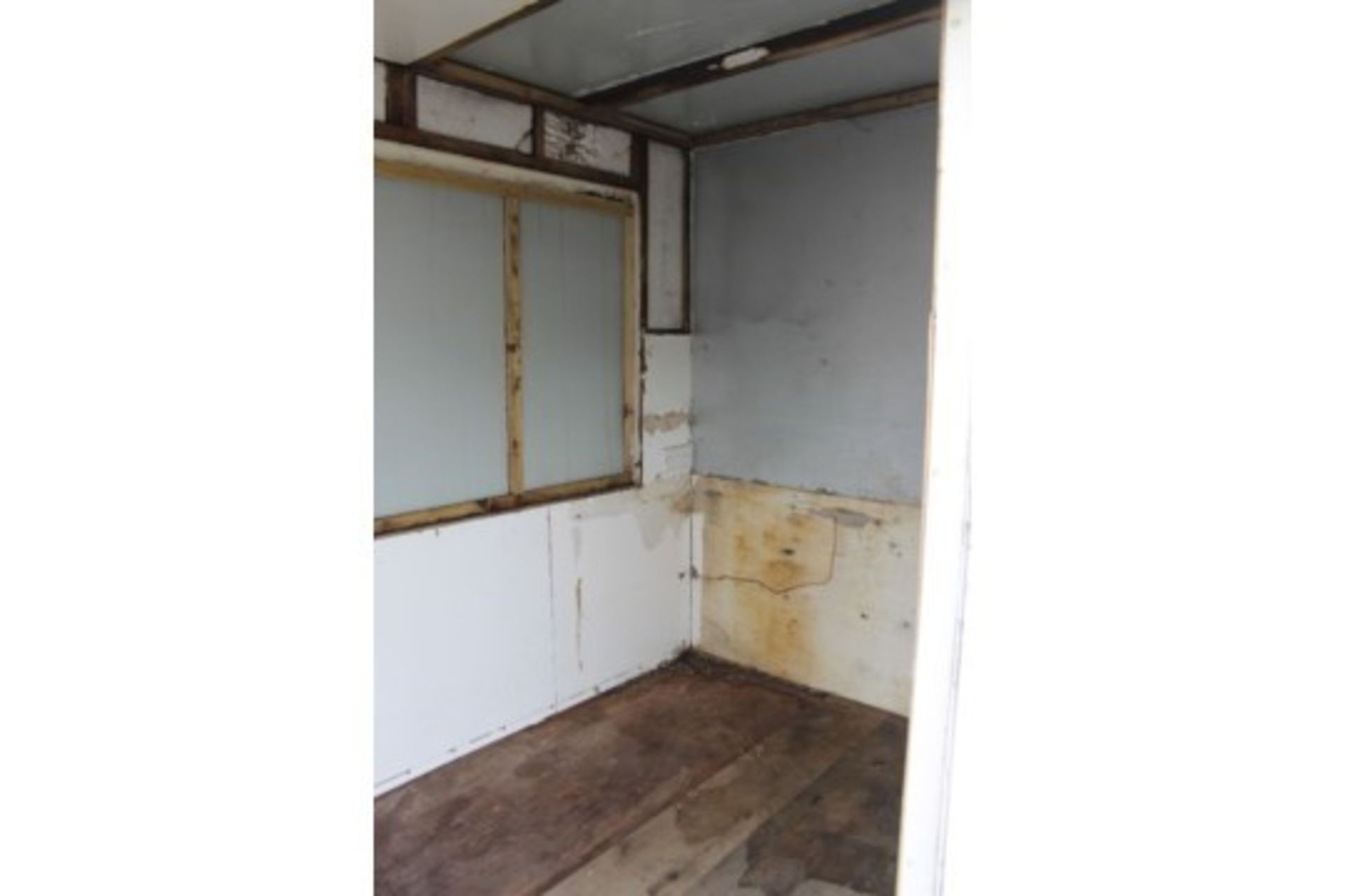 Catering Trailer 7ft x 5ft – Refurb Project - NO VAT This unit is available as a " Starter Unit “, - Image 7 of 12