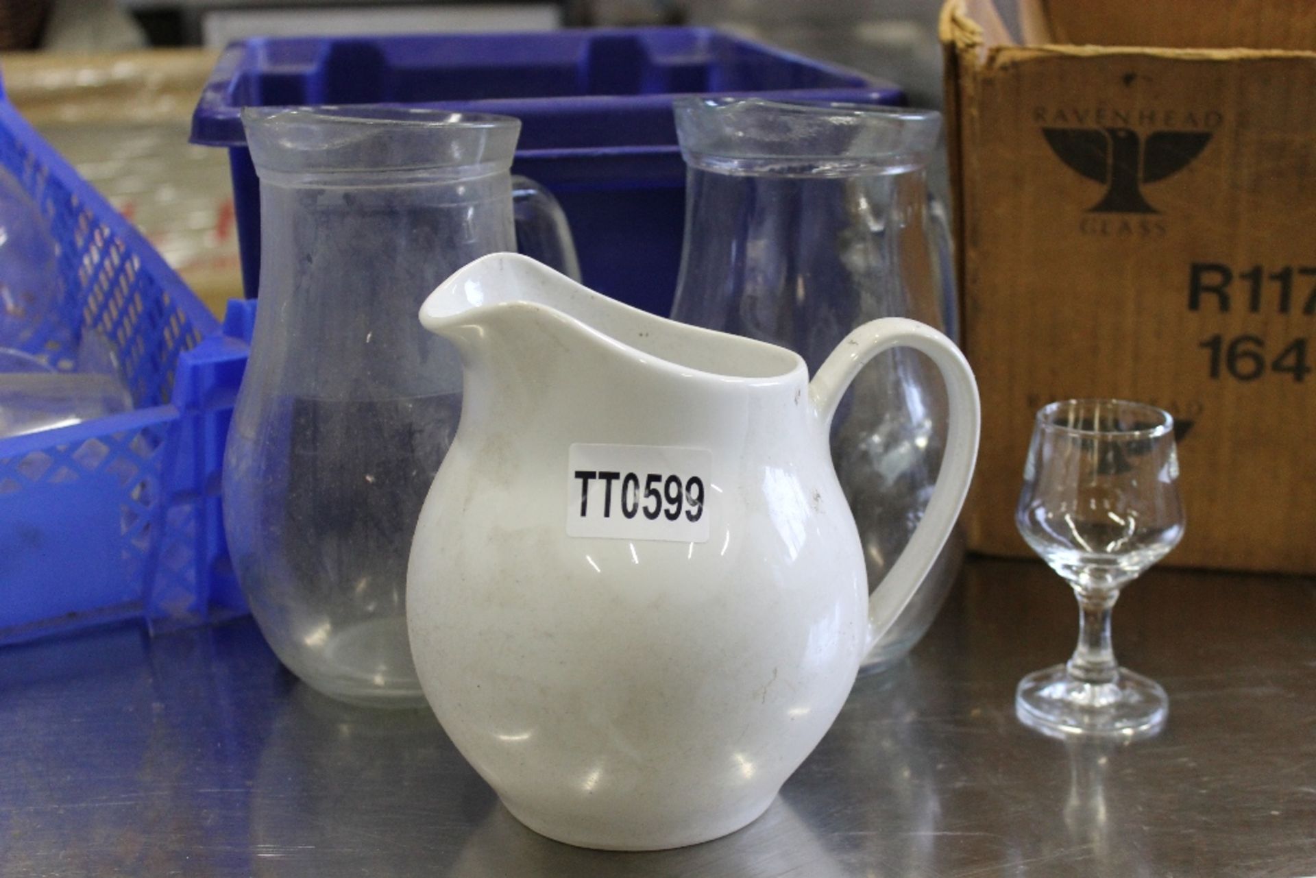 Mixed Lot to include – Quantity Wine Glasses, Ceramic Bowls, Espresso Coffee Cups, Sherry