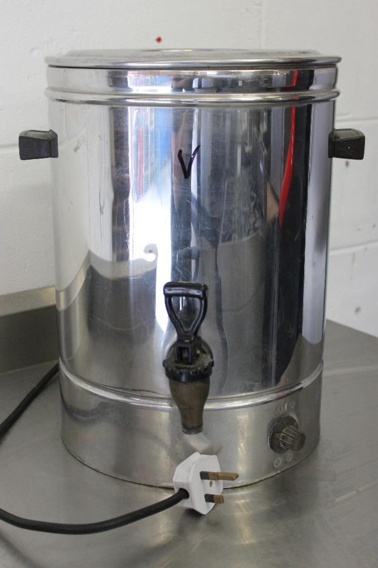 Swan Water Boiler -1ph – Tested Working - Image 2 of 2