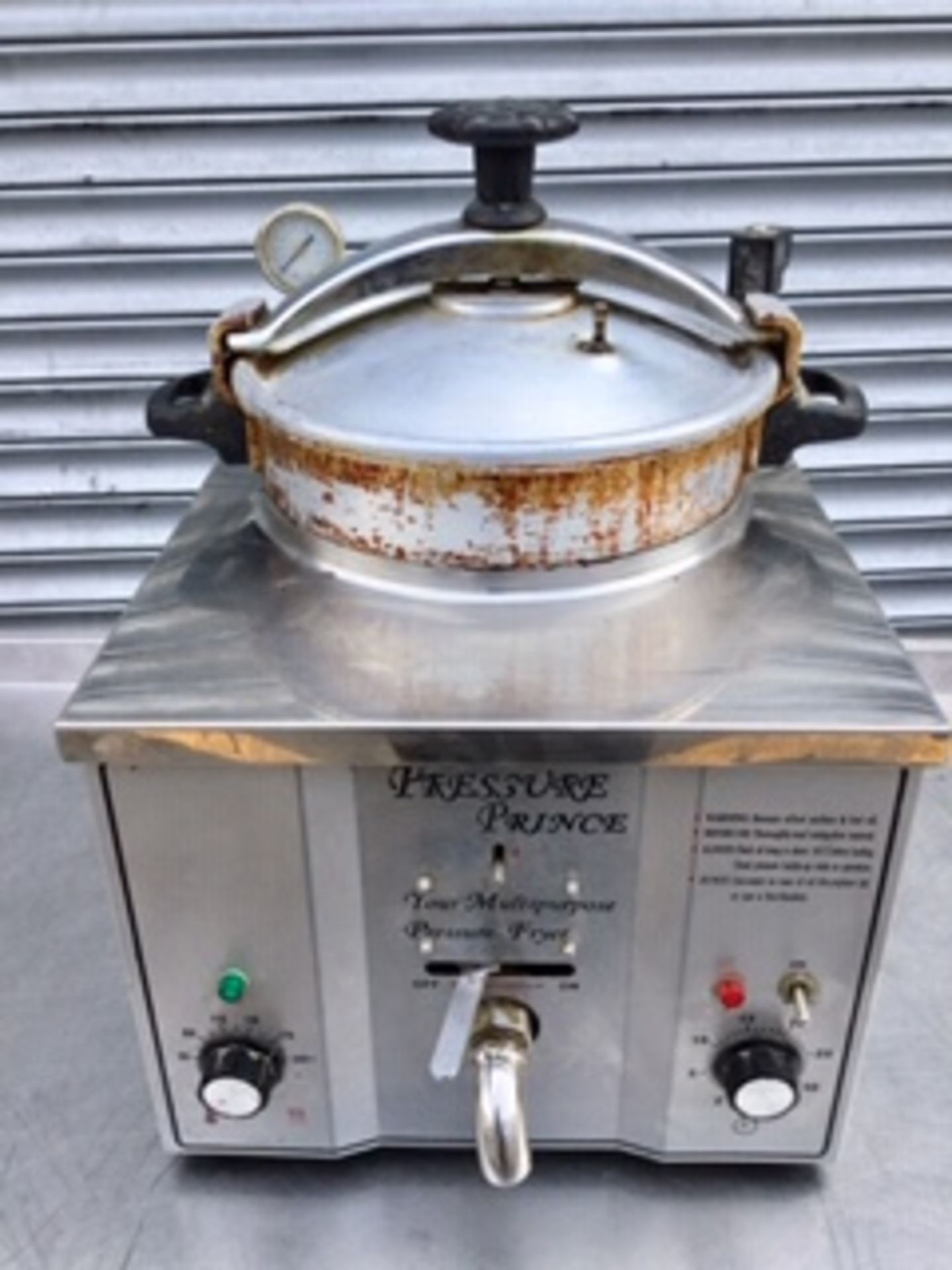 Chicken Pressure Fryer – NO VAT