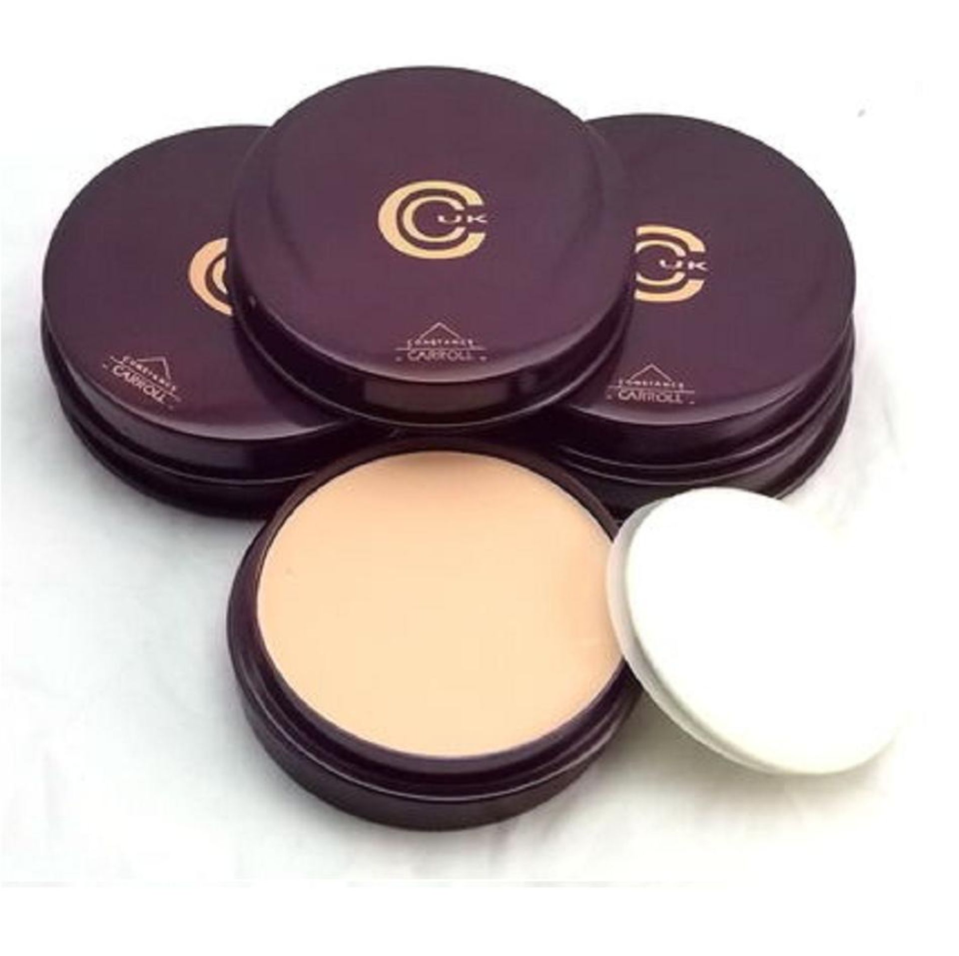 144 x constance carroll compacts – NO VAT + FREE DELIVERYBrand new in displays -At least 1 shade