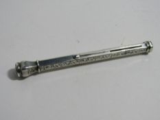 French S Morden & Co silver dual slide dipping pen & pencil. Estimate £10-20.