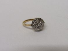 18ct gold & diamond cluster ring, wt 3.9gms, size M. Estimate £180-220.