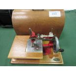 Vintage Grain junior/child hand sewing machine. Estimate £30-40.
