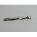 French silver 900 body lady's purse pencil. Estimate £10-20.