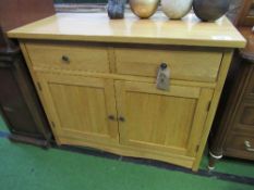 Oak sideboard with 2 drawers & 2 cupboards, 100cms x 45cms x 80cms. Estimate £40-60.