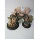 2 Country Artists pig & Juliana Collection sow & piglets