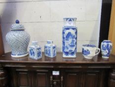 6 various blue & white pottery
