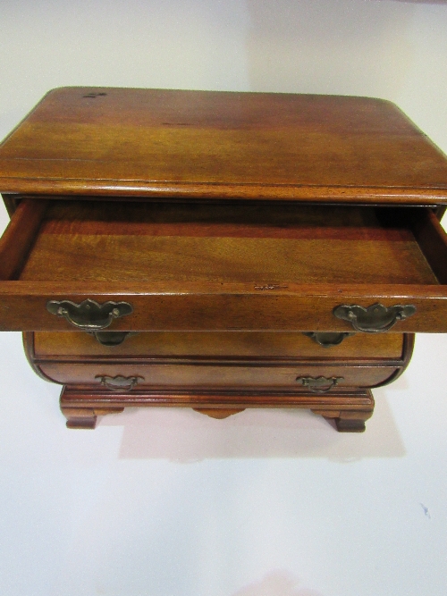 Miniature 'bombe' style mahogany chest of 4 drawers. Estimate £40-60. - Image 2 of 2