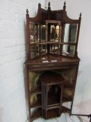 Victorian mahogany corner unit with mirror back to top above 4 shelves & centre storage compartment,