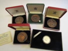 5 Royal Mint UK bronze & silver commemorative medals 1994 - 1999 with certificates. Estimate £120-