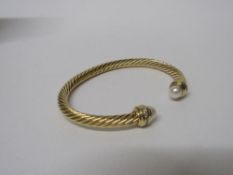 18ct yellow gold David Yurman Cable Classic bracelet with white cultured freshwater pearls & pave
