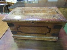 Pine box with small drop handles, overall 60cms x 32cms x 35cms. Estimate £10-20.