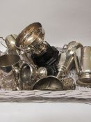 Collection of silver plated trophy cups & tankards. Estimate £25-35.