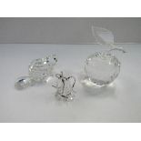 Swarovski large apple beaver ballet shows. Estimate £35-45.