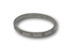 18ct white gold Cartier bracelet IP6688. Estimate £2,500-2,800.