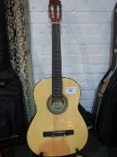 Seirra acoustic guitar. Estimate £10-20.