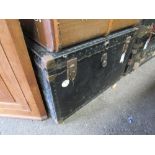 Large chest trunk. Estimate £10-20.