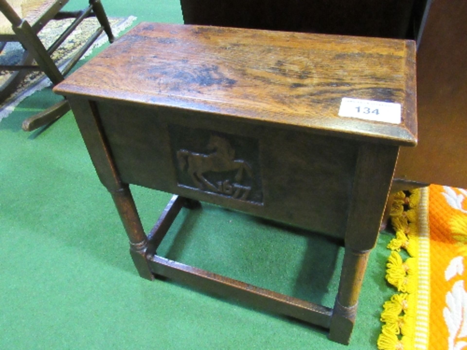 Oak coffin stool with rising lid & internal tray. Estimate £20-40. - Image 2 of 2