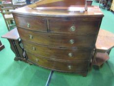 Mahogany bow fronted chest of 2 over 3 graduated drawers, 107cms x 55cms x 97cms. Estimate £80-120.