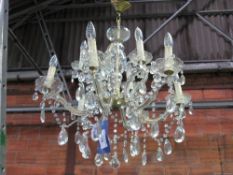 Large 6 branch Italian lead crystal chandelier (retail price £580). Estimate £50-70.