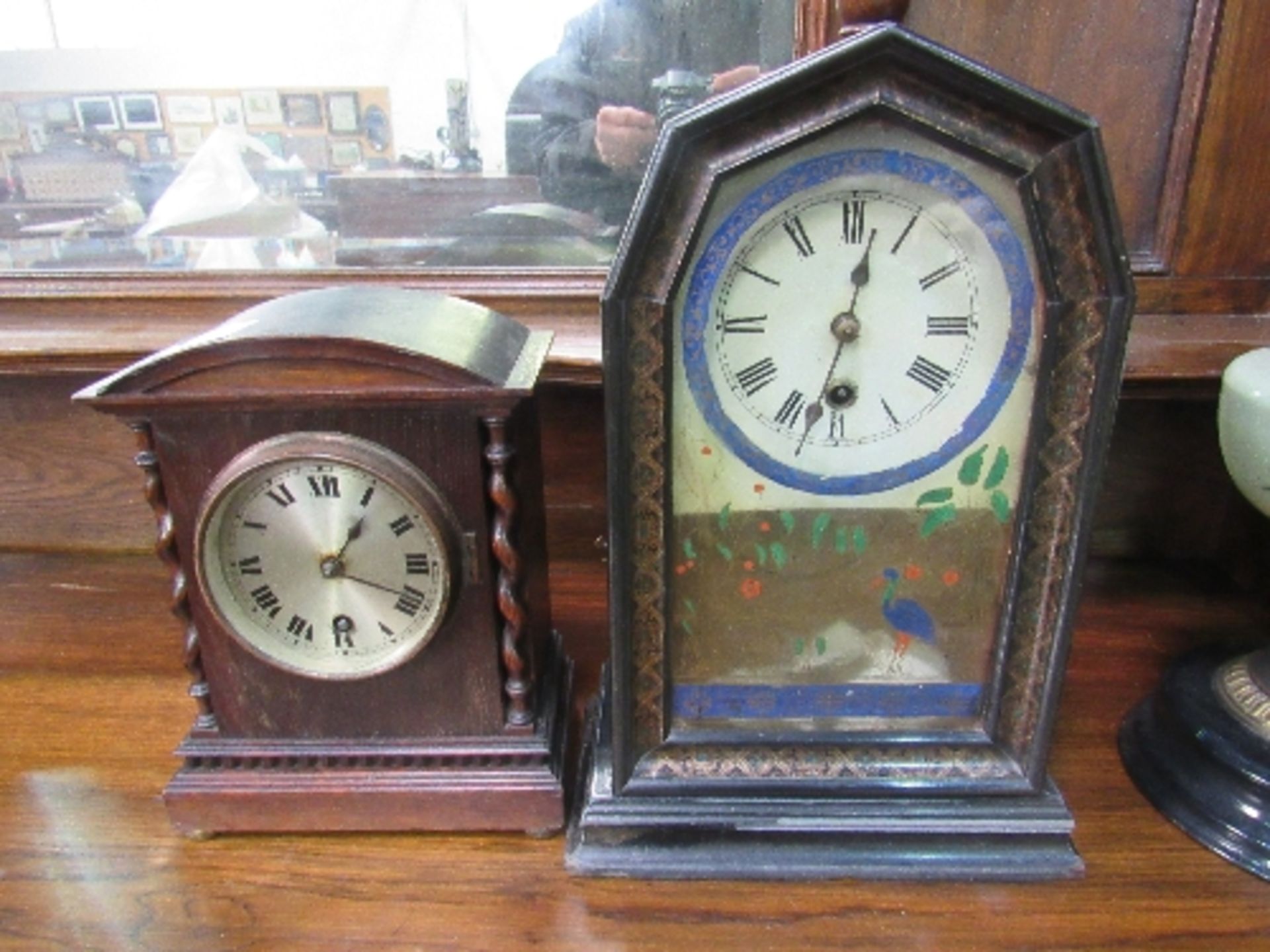 Oak case pendulum mantle clock & an old pine cased mantle clock by Union Clock Company. Estimate £