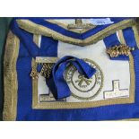 Freemason's apron & other items. Estimate £10-20.
