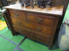 Mahogany 2 over 2 chest of drawers on castors, 108cms x 49cms x 82cms. Estimate £30-50.